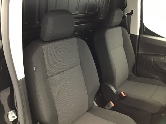 Peugeot Partner second hand de vanzare