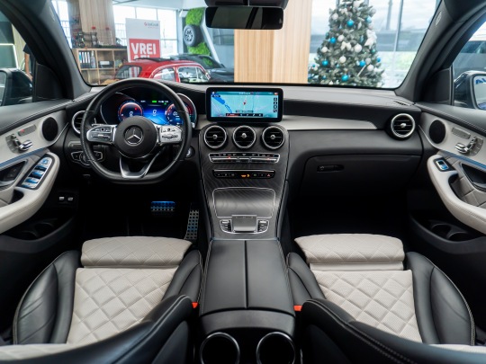 Mercedes-Benz, GLC-Class - GLC 300 second hand de vanzare