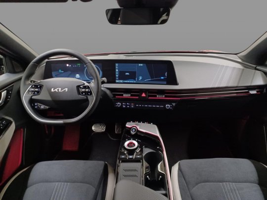 Kia EV6 second hand de vanzare