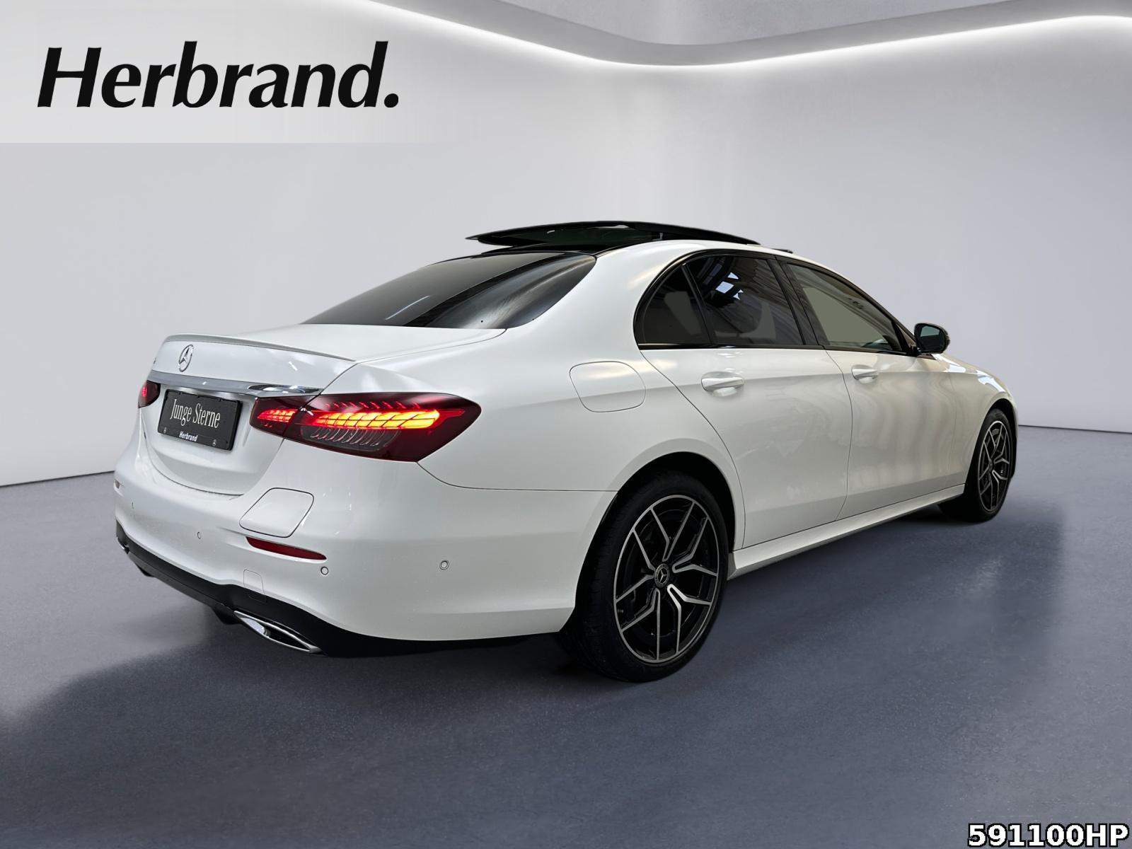 Mercedes-Benz, E-Class - E 300 second hand de vanzare