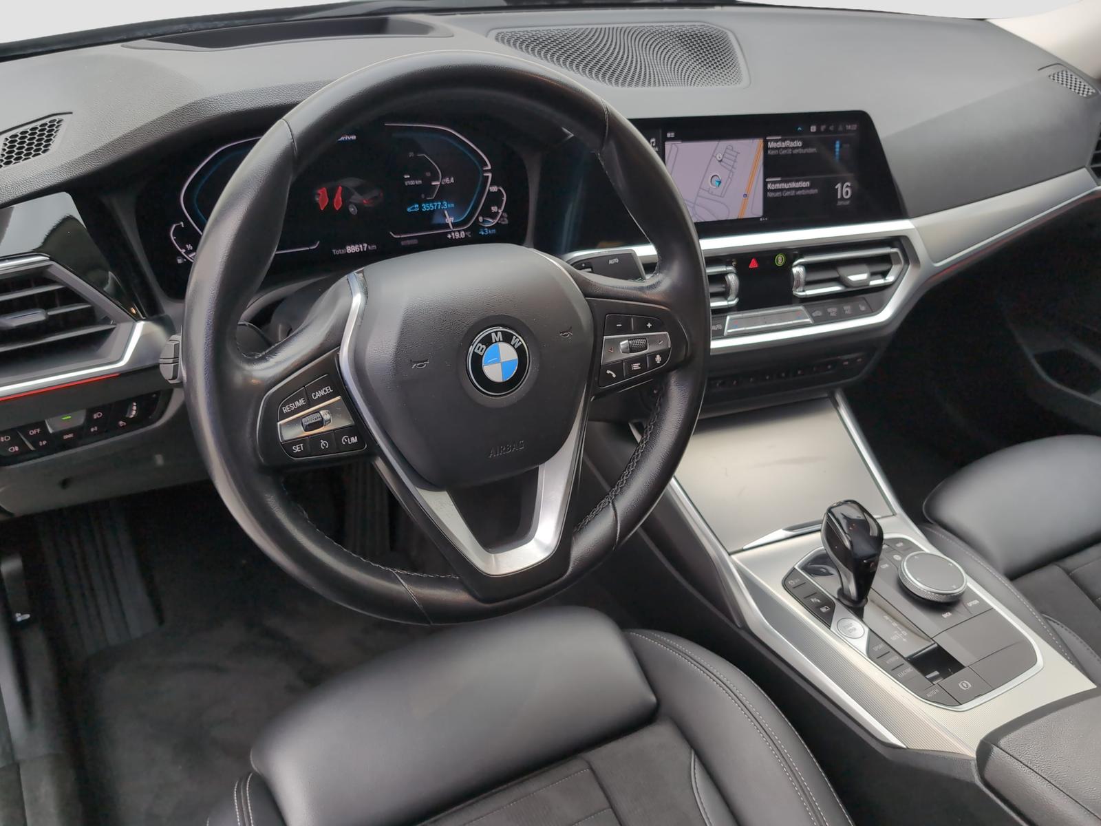 BMW, 3 Series - 320 second hand de vanzare