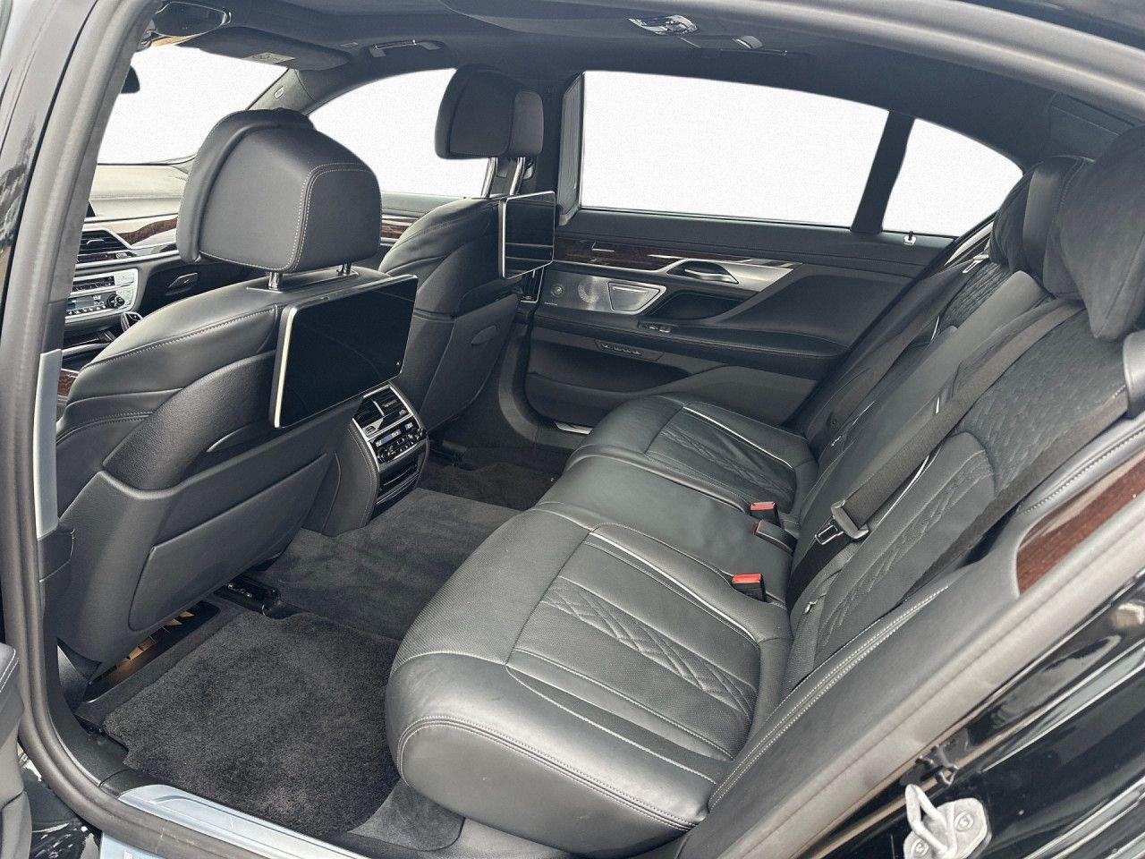 BMW, 7 Series - 740 second hand de vanzare