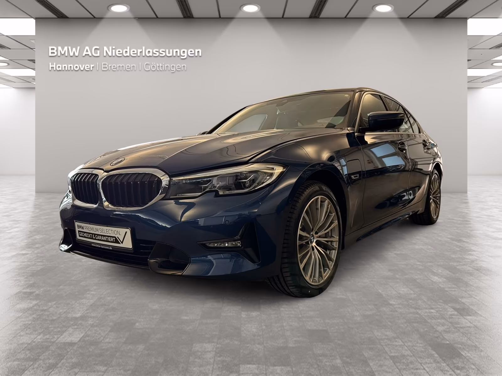 BMW, 3 Series - 330 second-hand de vanzare
