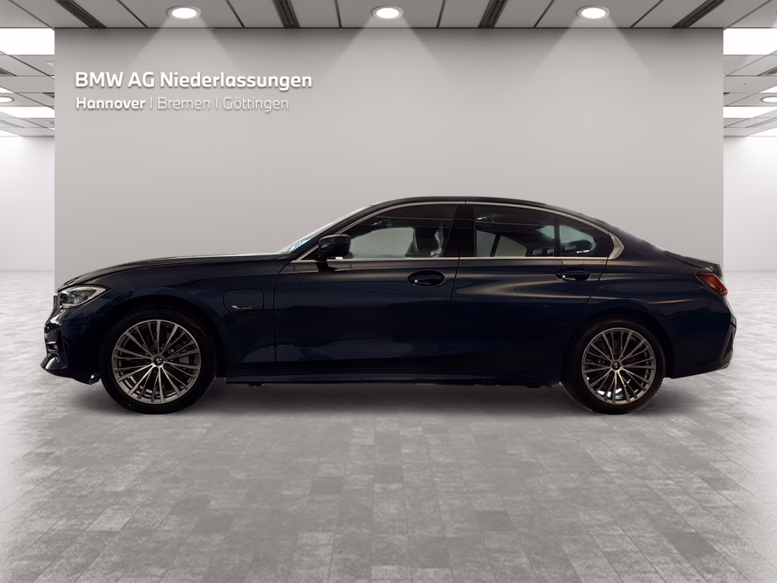 BMW, 3 Series - 330 second hand de vanzare
