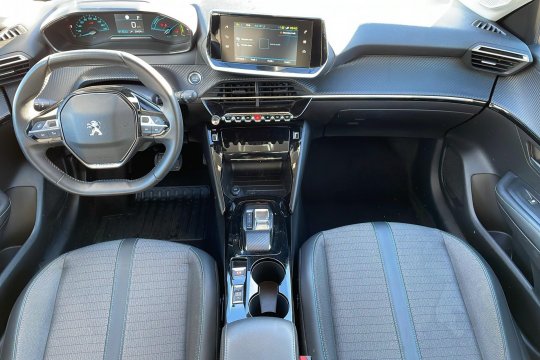 Peugeot E-208 second hand de vanzare