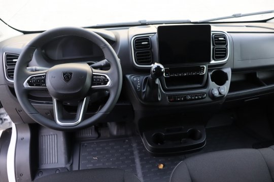 Peugeot Boxer second hand de vanzare