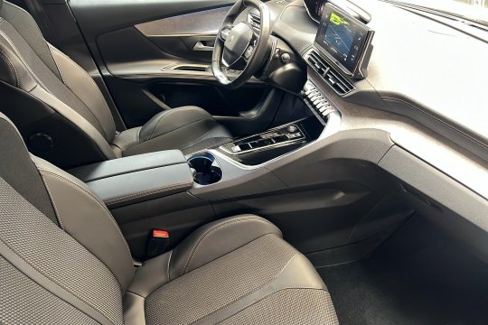 Peugeot 3008 second hand de vanzare