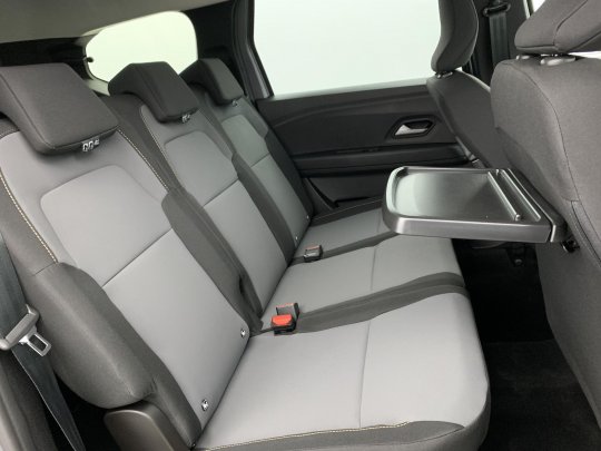 Dacia Jogger second hand de vanzare