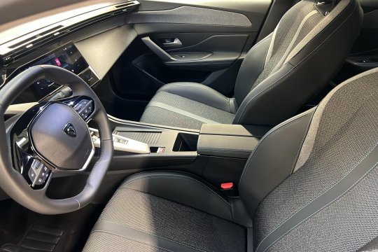Peugeot 408 second hand de vanzare