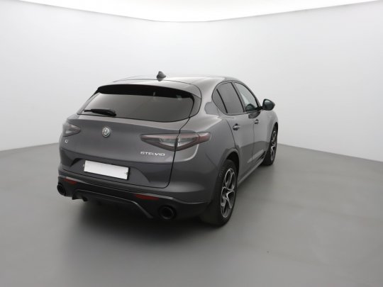 Alfa Romeo Stelvio second hand de vanzare