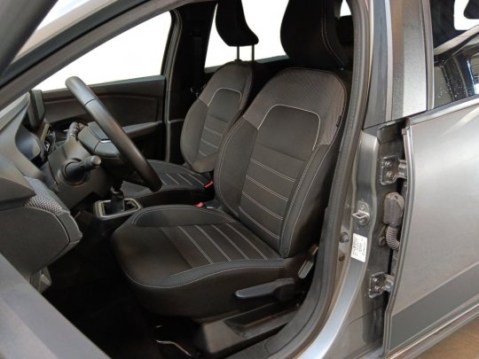 Dacia Jogger second hand de vanzare