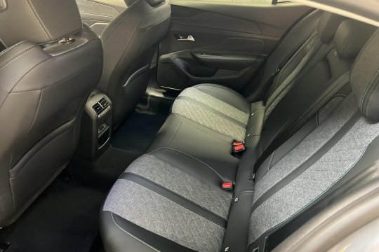 Peugeot 408 second hand de vanzare