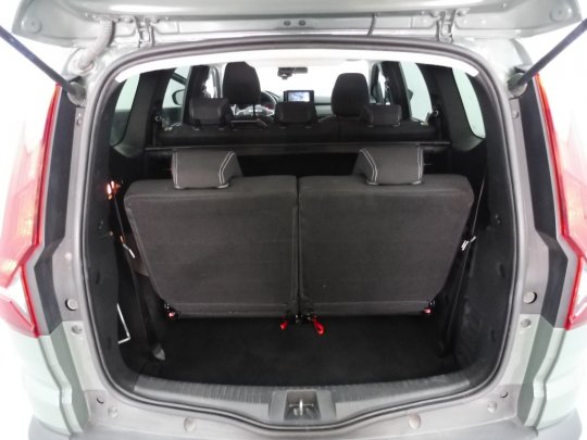 Dacia Jogger second hand de vanzare