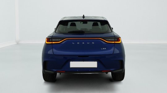 Lexus LBX second hand de vanzare