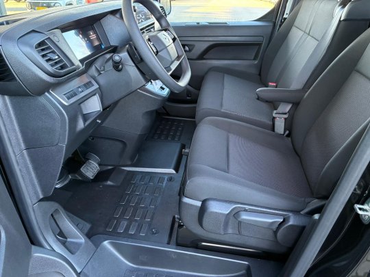 Opel Vivaro second hand de vanzare