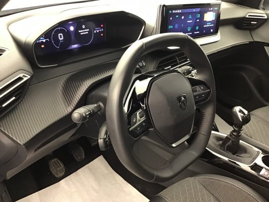 Peugeot 2008 second hand de vanzare