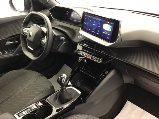 Peugeot 2008 second hand de vanzare