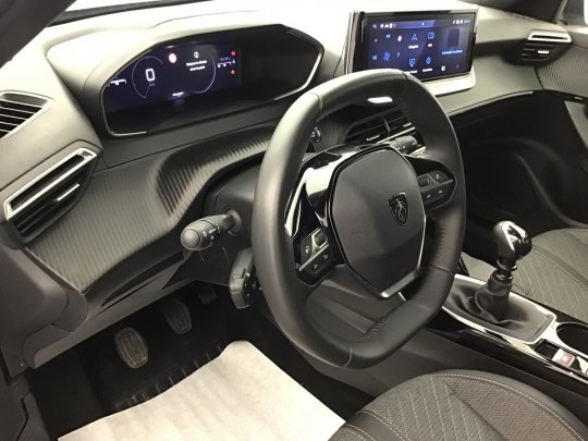 Peugeot 2008 second hand de vanzare