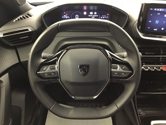 Peugeot 2008 second hand de vanzare