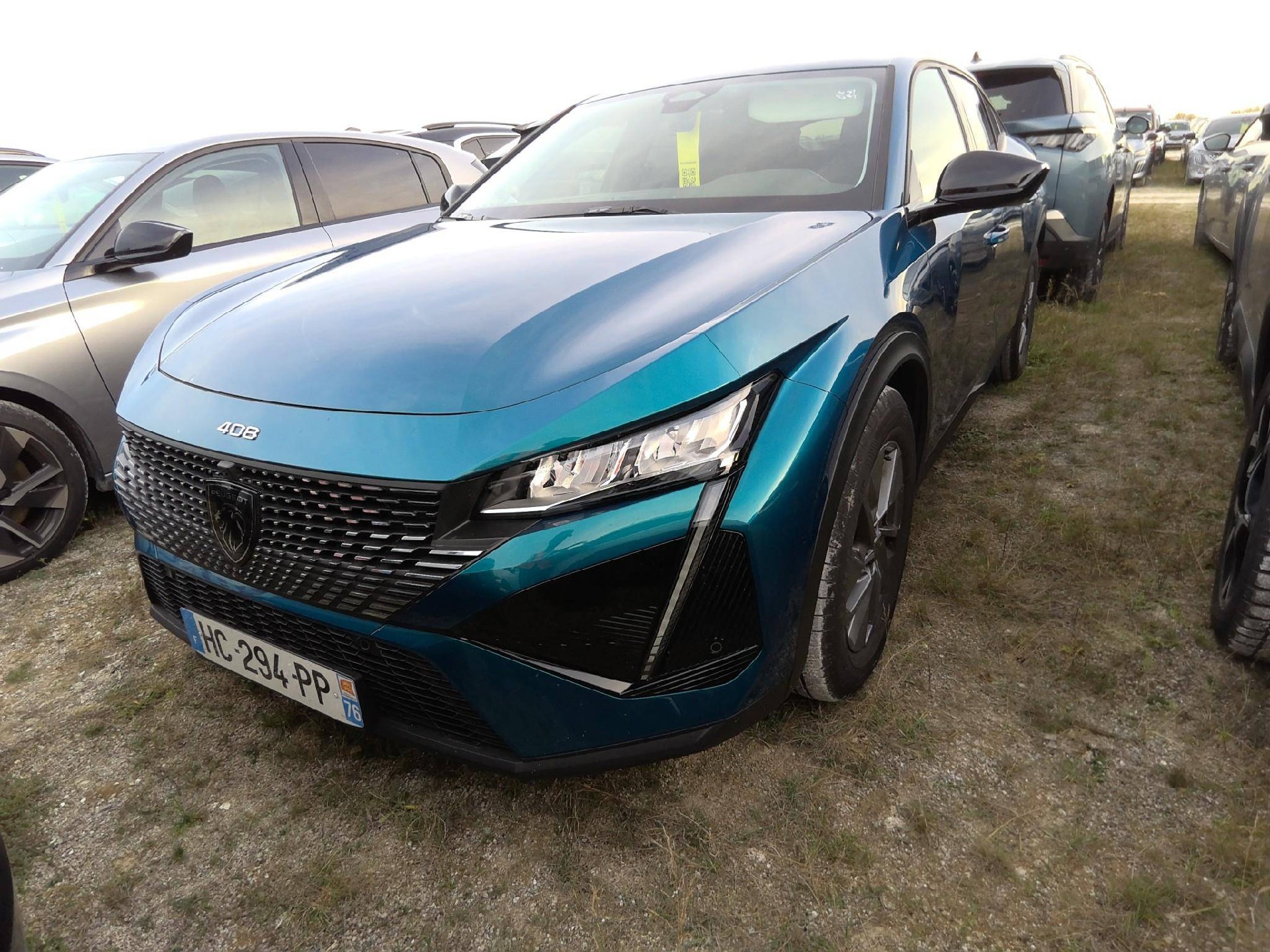 Peugeot 408