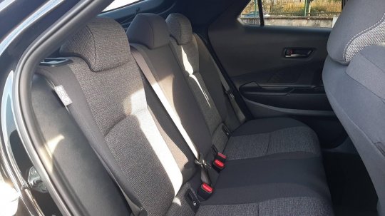 Toyota C-HR second hand de vanzare