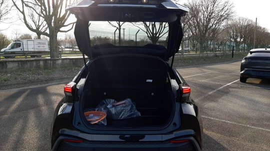 Toyota C-HR second hand de vanzare