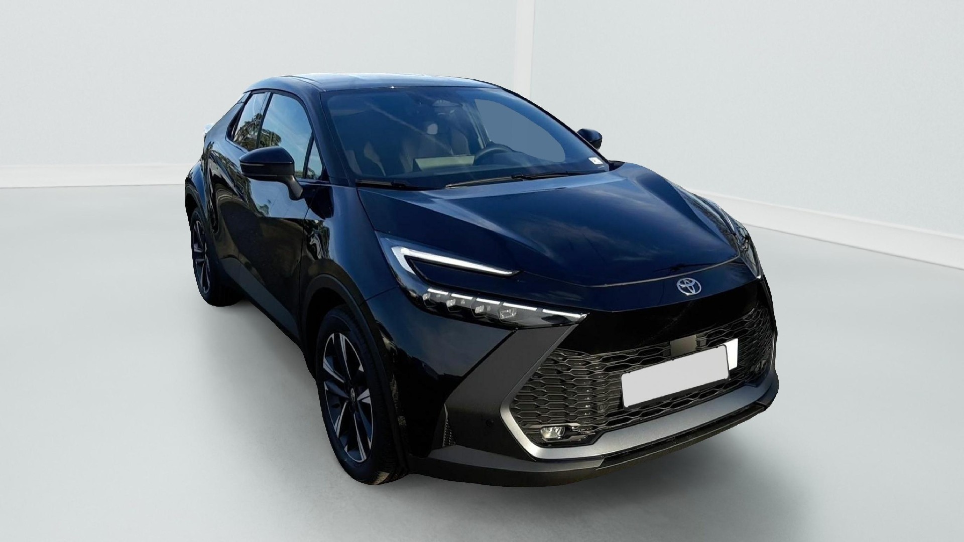 Toyota C-HR second-hand de vanzare