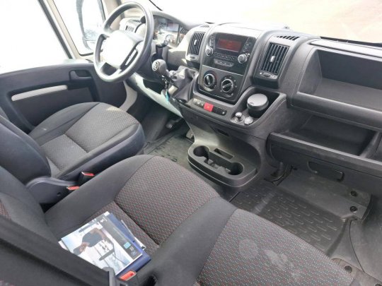 Peugeot Boxer second hand de vanzare