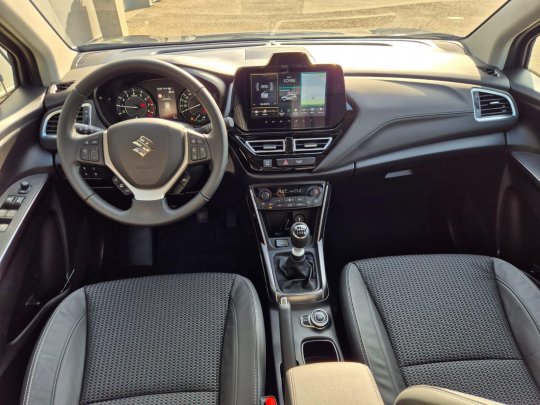 Suzuki S-Cross second hand de vanzare