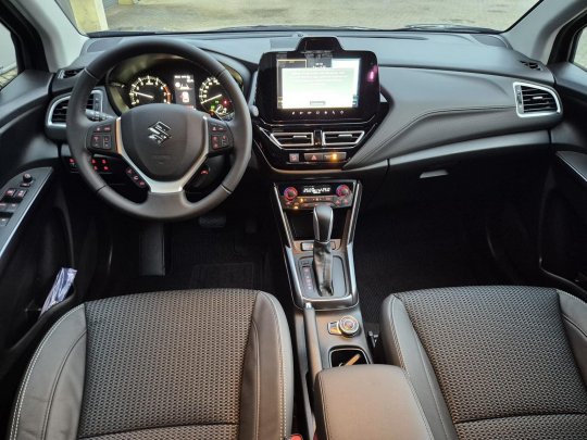 Suzuki S-Cross second hand de vanzare