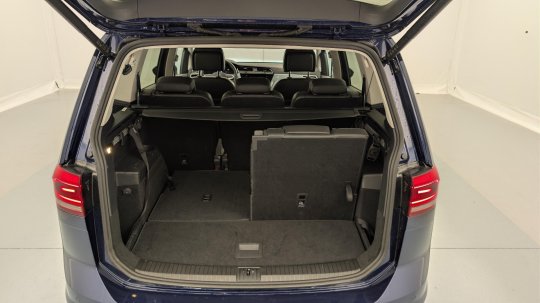 Volkswagen Touran second hand de vanzare