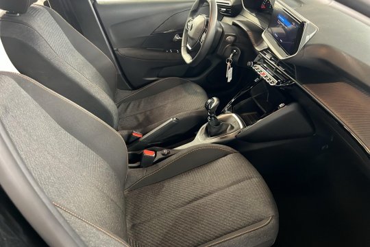 Peugeot 208 second hand de vanzare