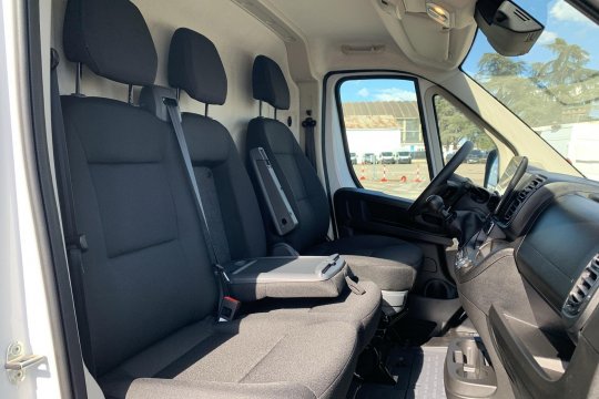 Peugeot Boxer second hand de vanzare