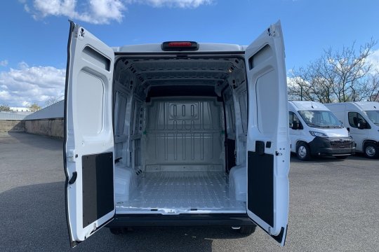 Peugeot Boxer second hand de vanzare
