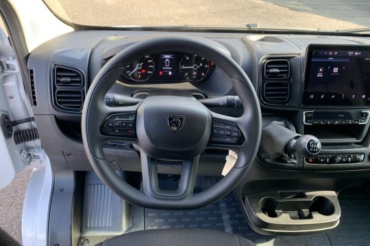 Peugeot Boxer second hand de vanzare