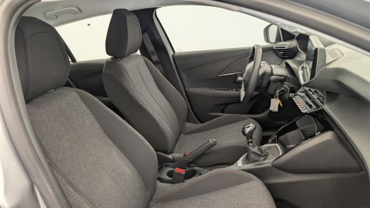 Peugeot 208 second hand de vanzare