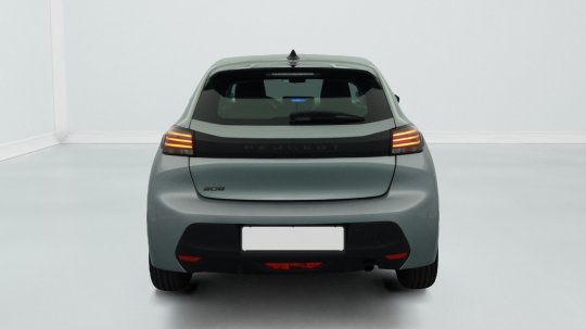 Peugeot 208 second hand de vanzare