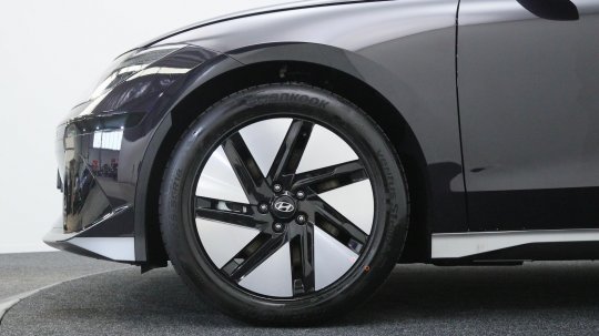 Hyundai IONIQ 6 second hand de vanzare