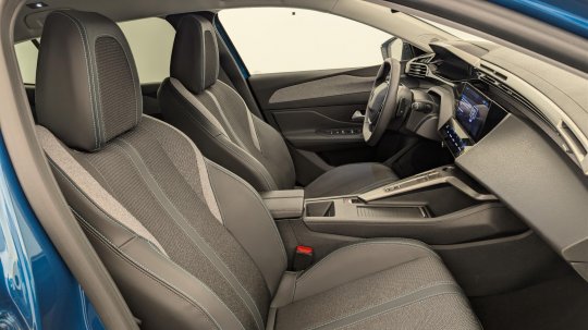 Peugeot 408 second hand de vanzare