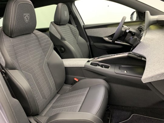 Peugeot 5008 second hand de vanzare