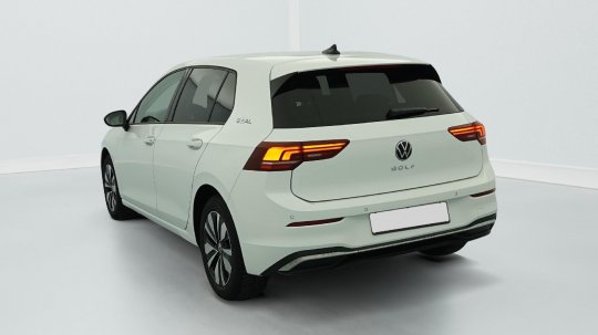 Volkswagen Golf second hand de vanzare