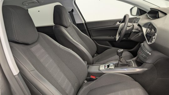 Peugeot 308 SW second hand de vanzare