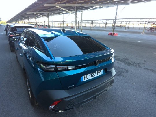 Peugeot 408 second hand de vanzare