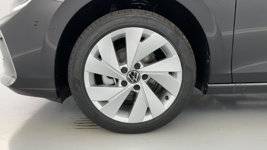 Volkswagen Golf second hand de vanzare