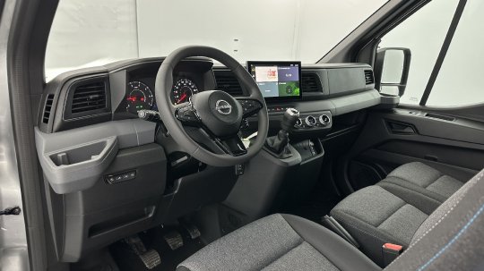 Nissan Interstar second hand de vanzare