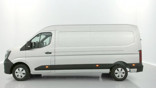 Nissan Interstar second hand de vanzare