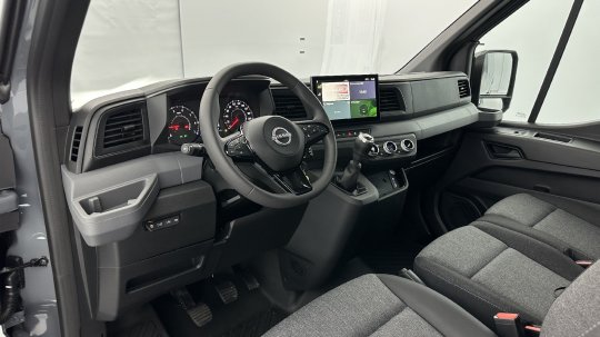 Nissan Interstar second hand de vanzare