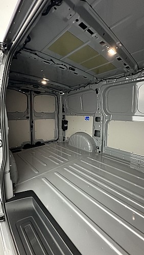 Volkswagen Transporter second hand de vanzare
