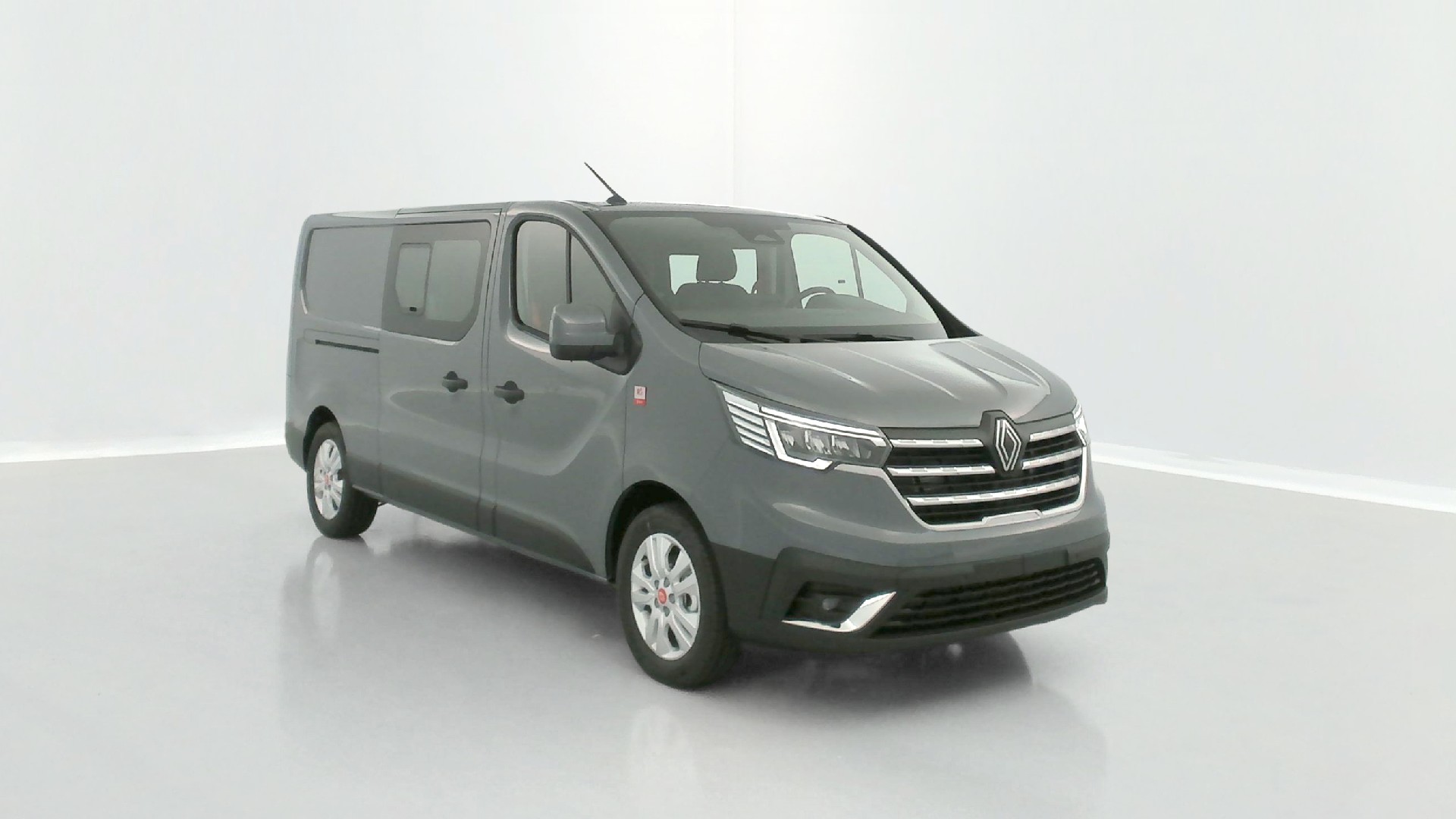 Renault Trafic second-hand de vanzare