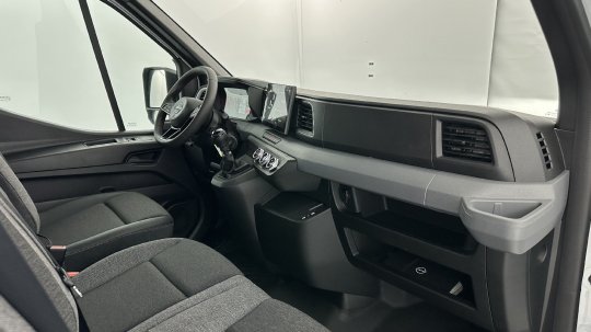 Nissan Interstar second hand de vanzare